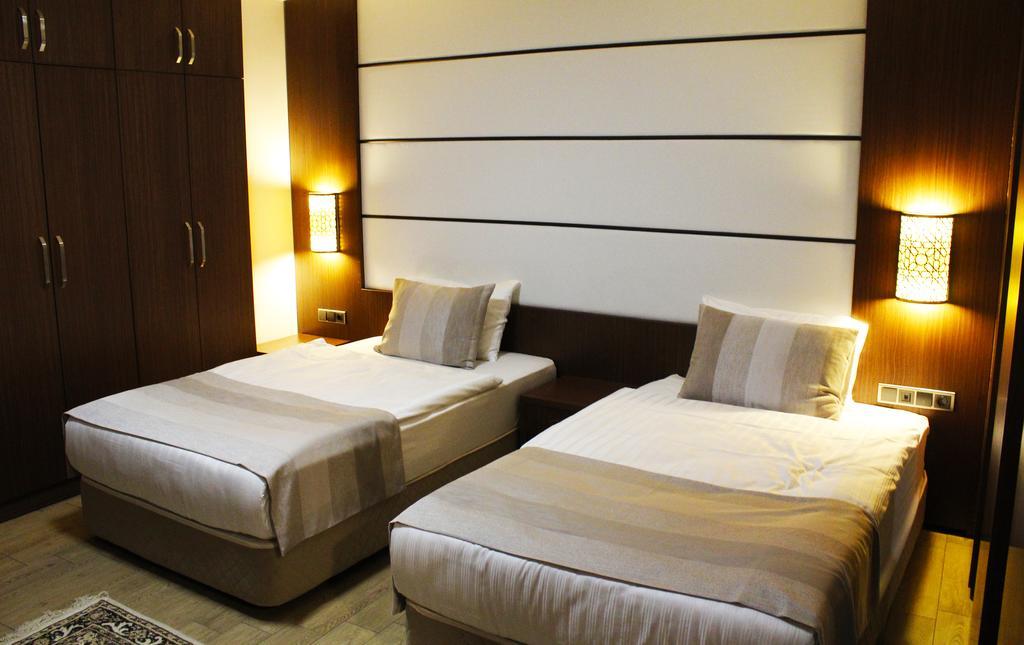 Safa Royal Museum Hotel Коня Екстериор снимка