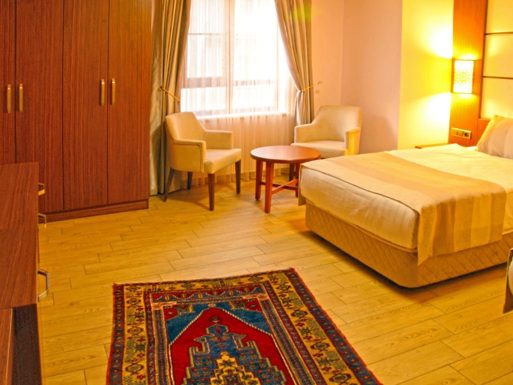 Safa Royal Museum Hotel Коня Екстериор снимка