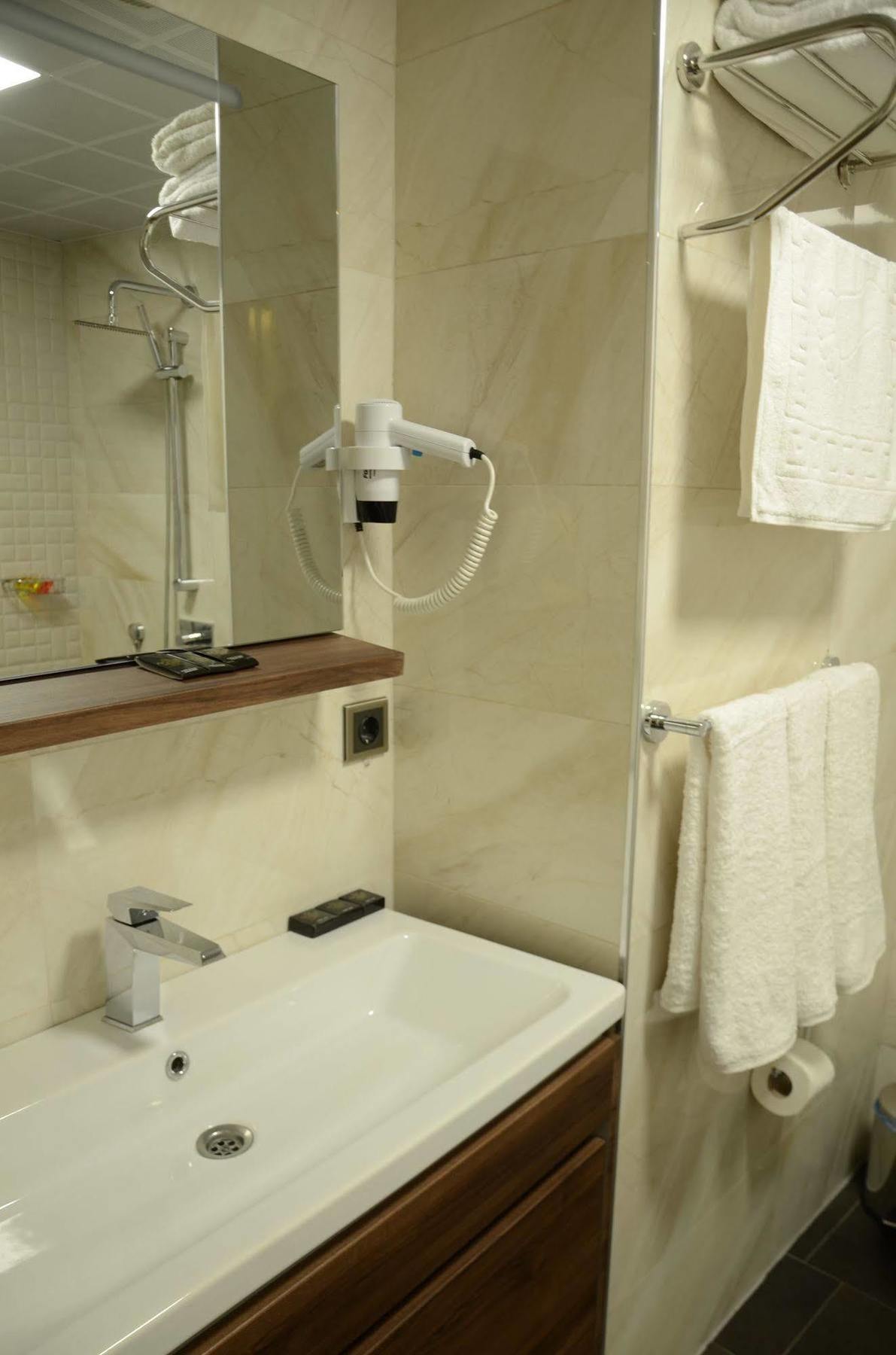 Safa Royal Museum Hotel Коня Екстериор снимка