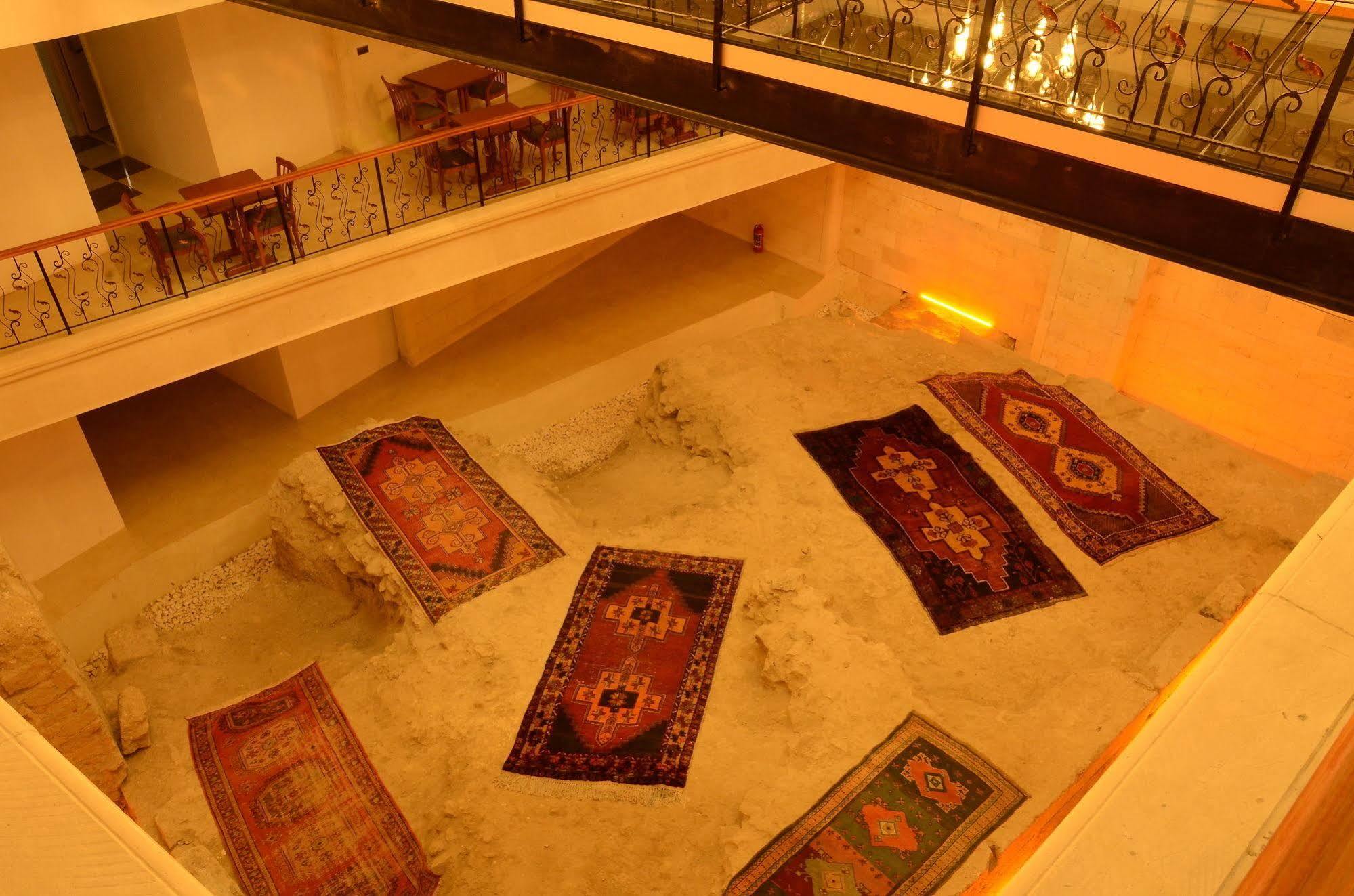 Safa Royal Museum Hotel Коня Екстериор снимка